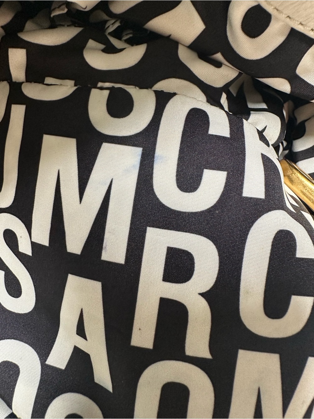 Marc by Marc Jacobs Classic Q Fran White Pebbled Leather with Gold Hardware Hobo - Picture 10 of 13